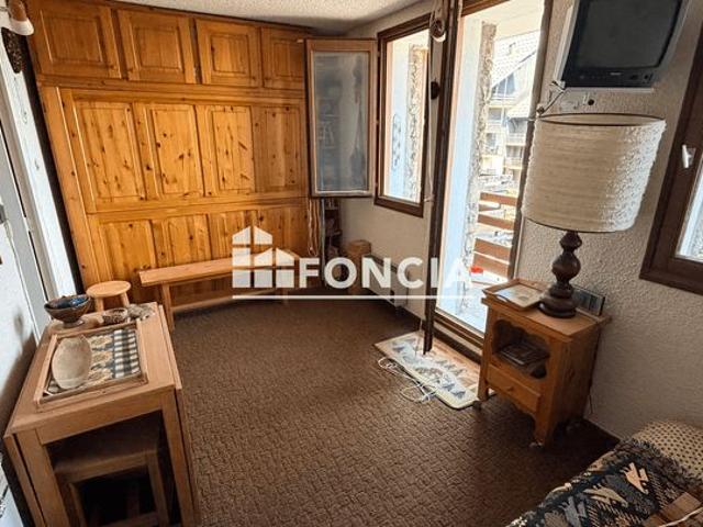 Pied de piste studio avec balcon cave et balcon