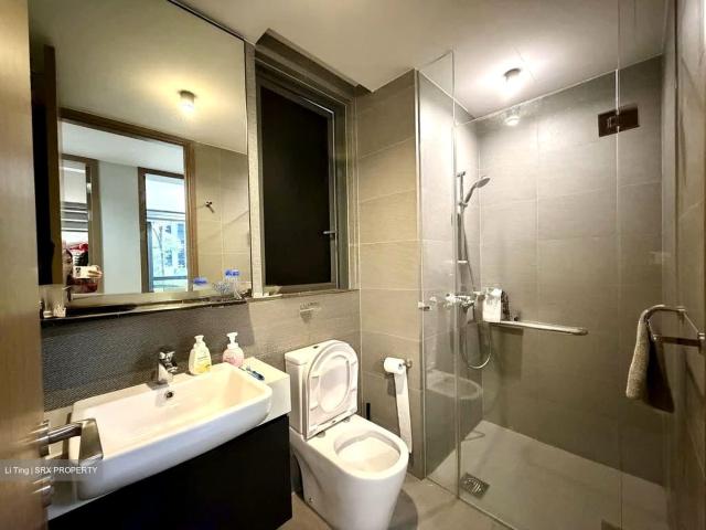 Piermont Grand D19, Condominium