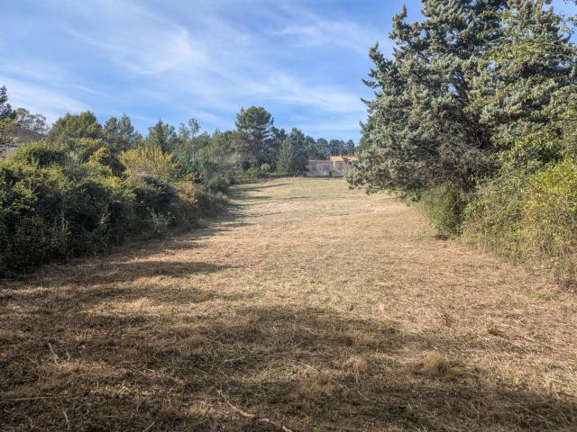 Pierrevert Vente Terrain 04