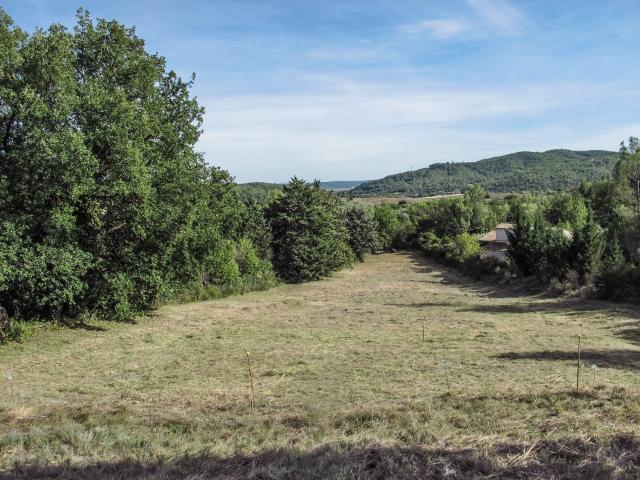 Pierrevert Vente Terrain 04