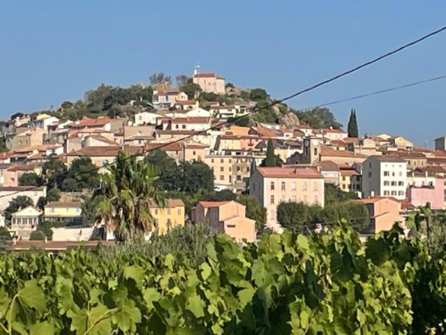 Pierrefeu du Var Vente Terrain 83