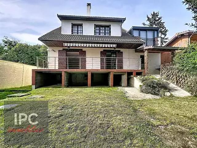 Pierrefitte sur Seine 93380 Achat / Vente maison 8 pièces t8 terrasse cave