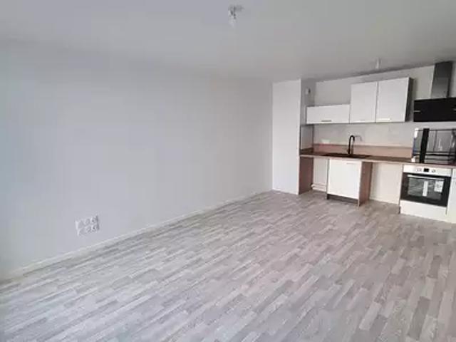 Pierrefitte sur Seine 93380 Location appartement 3 pièces t3 au dernier étage