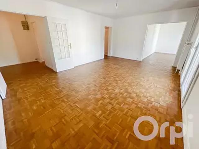 Pierrelatte 26700 Location appartement 3 pièces t3 cave balcon