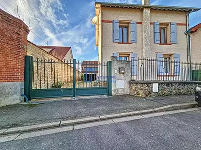 Pierrelaye 95480 Achat / Vente maison 7 pièces t7 cave parking