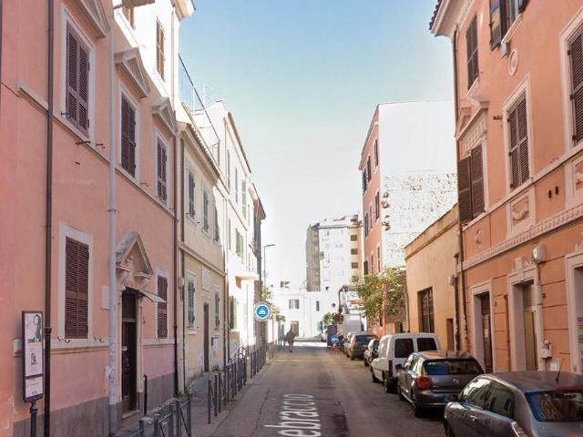 Pigneto stanza ad uso singolo