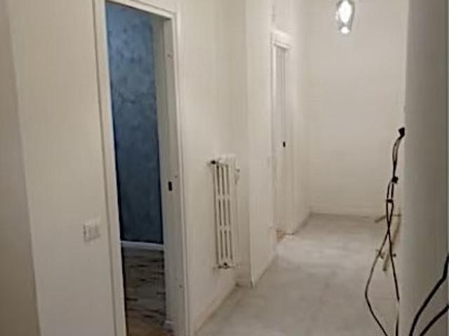 PIGNETO TRILOCALE NON ARREDATO BEN COLLEGATO