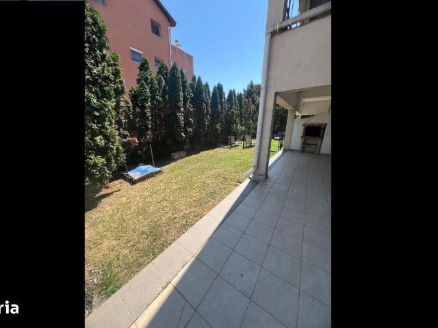 Pipera: Apartament cu 4 camere, ansamblu rezidential cu piscina si gym