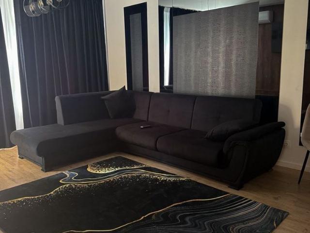 Pipera: Apartament cu 2 camere,la parter cu gradina!