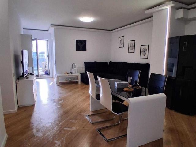 Pipera: Apartament cu 3 camere spatios, in apropierea rondului OMV !
