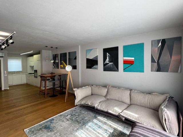 Pipera: Vila cocheta tip townhouse, mobilata si utilata modern !