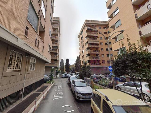 PIRAMIDE TRILOCALE ARREDATO Ben COLLEGATO
