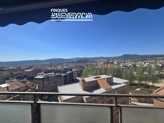 PIS EN VENDA A IGUALADA POBLE SEC * Edifici amb ASCENSOR
