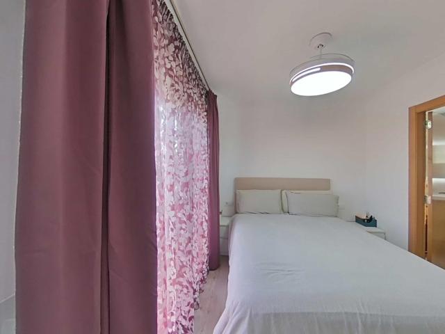 Pisazo esquinero en última planta. Vivienda VPO