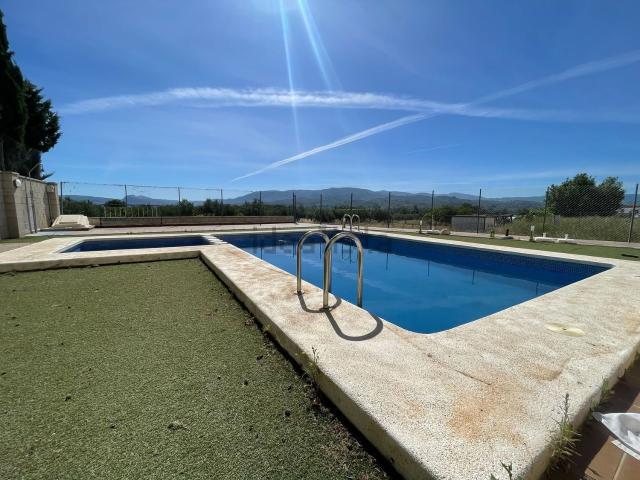 Piso, Muro del Alcoy