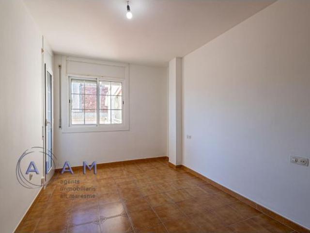 Piso muy céntrico con 4 habitaciones
