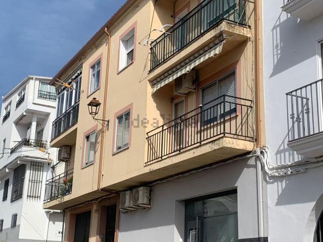 Piso, Malpartida de Plasencia
