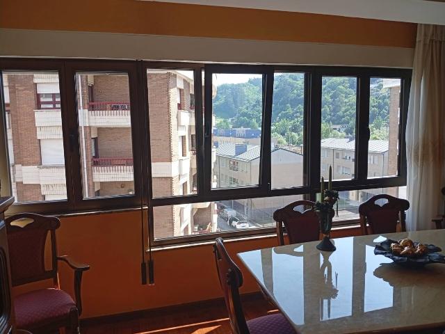 Piso Mieres Centro
