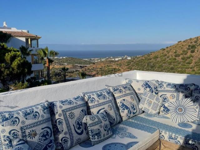 Piso, Mijas