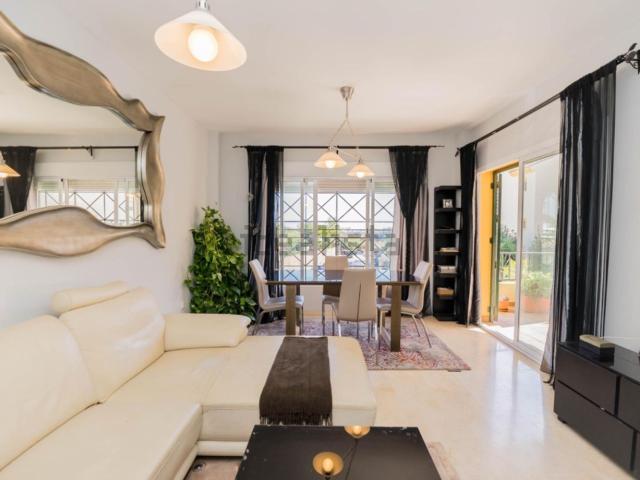 Piso, Mijas
