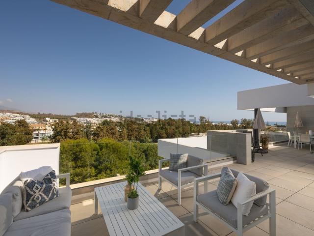 Piso, Mijas