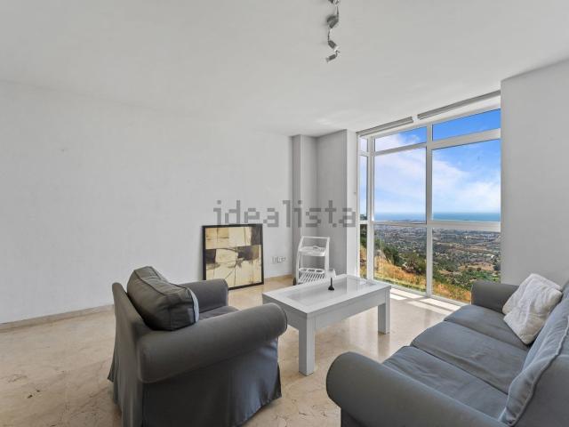 Piso, Mijas