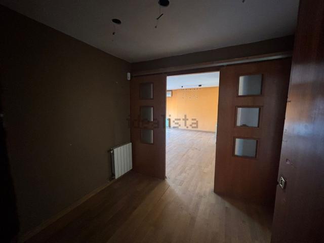 Piso, Mollet del Vallès