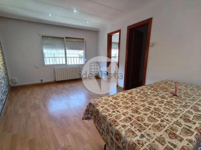 Piso, Mollet del Vallès