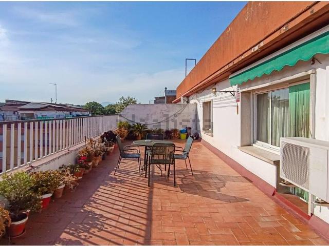 Piso, Mollet del Vallès