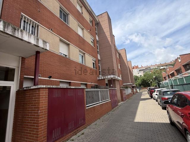 Piso, Mollet del Vallès