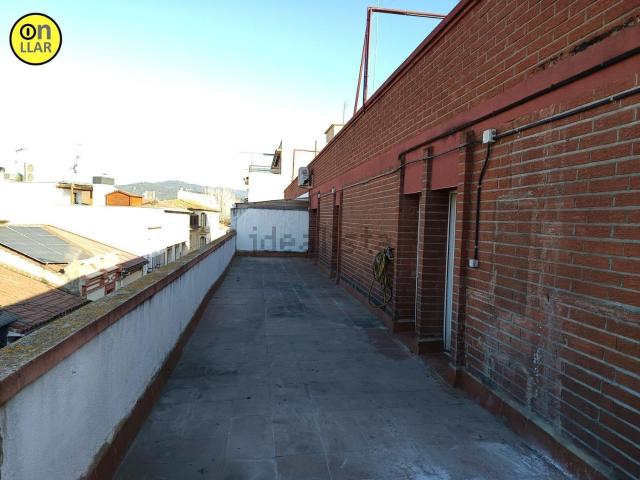 Piso, Mollet del Vallès