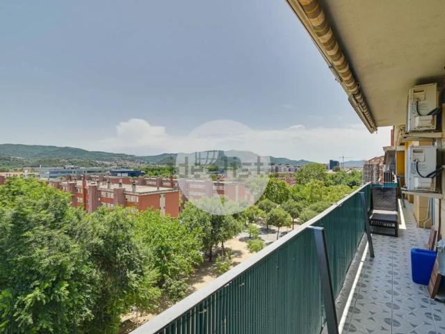Piso, Mollet del Vallès