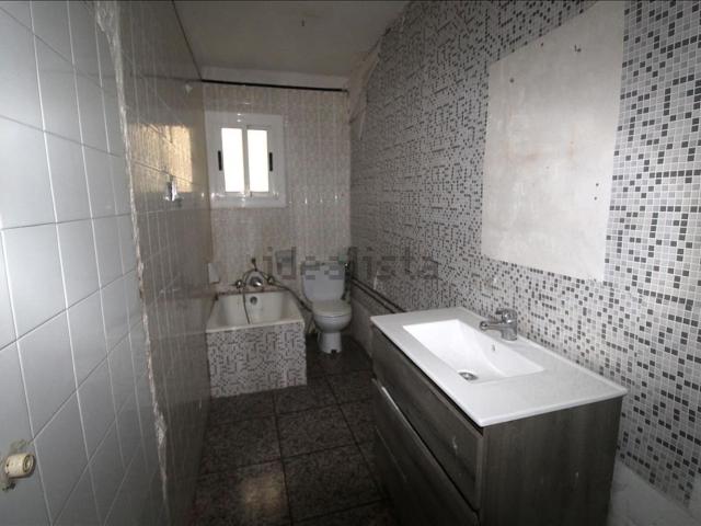 Piso, Mollet del Vallès