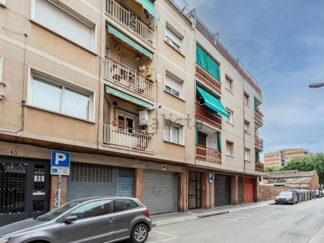 Piso, Mollet del Vallès