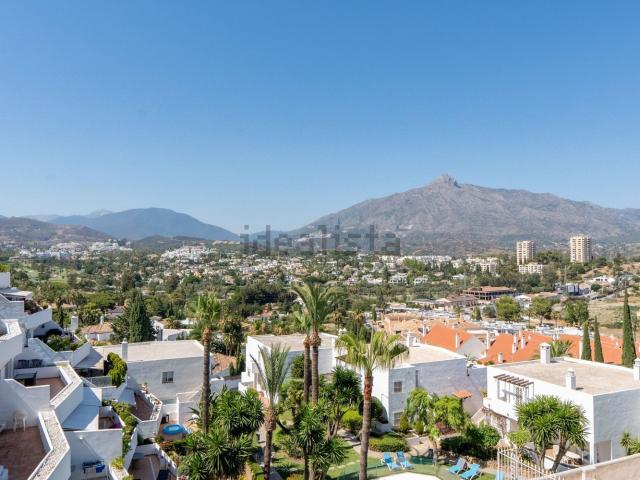 Piso, Nueva Andalucía, Marbella