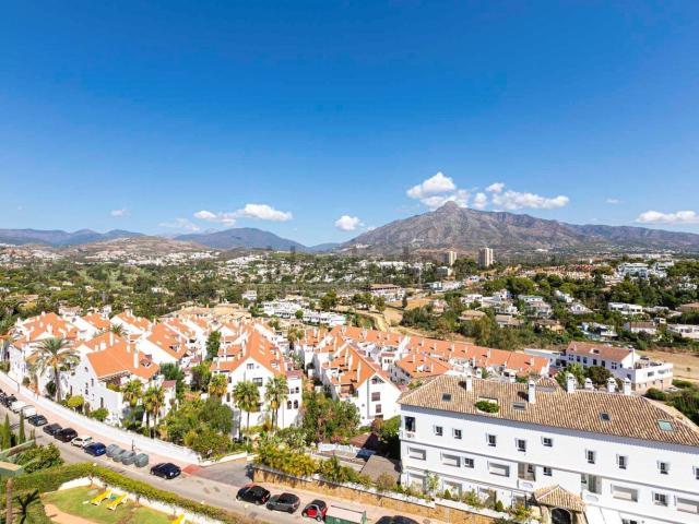 Piso, Nueva Andalucía, Marbella