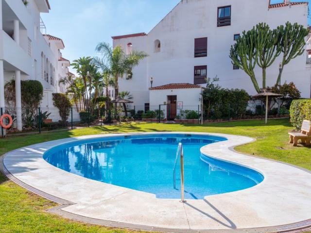 Piso, Nueva Andalucía, Marbella