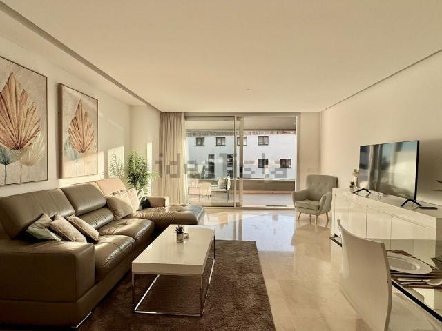Piso, Nueva Andalucía, Marbella