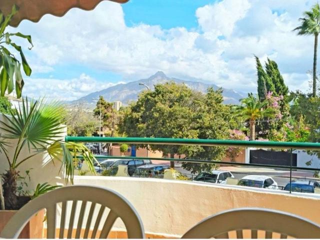 Piso, Nueva Andalucía, Marbella