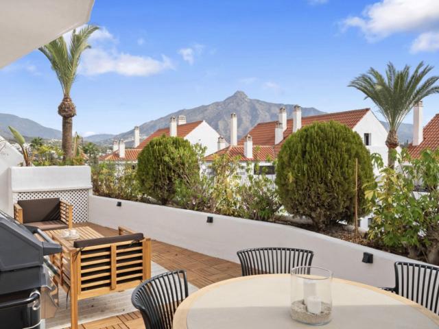 Piso, Nueva Andalucía, Marbella