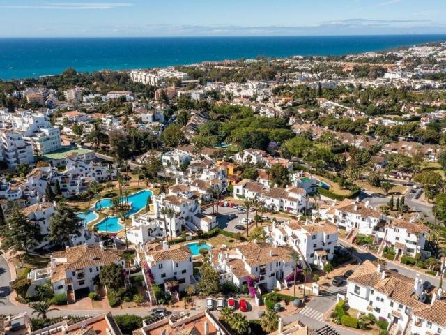 Piso, Nueva Andalucía, Marbella