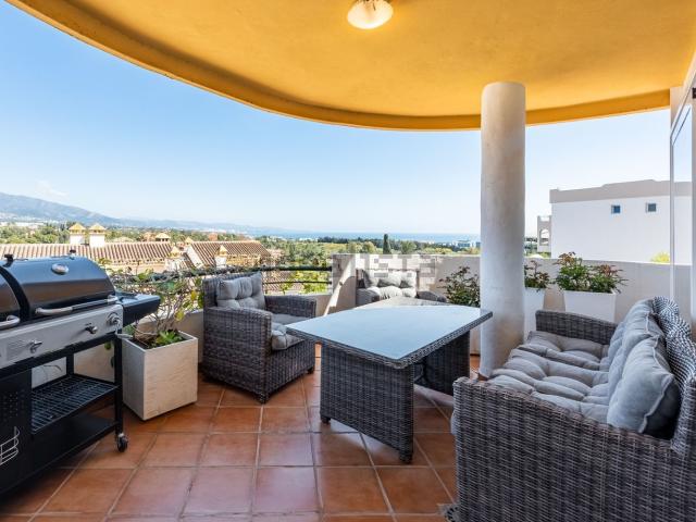 Piso, Nueva Andalucía, Marbella