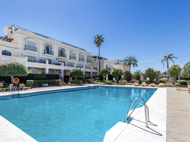 Piso, Nueva Andalucía, Marbella