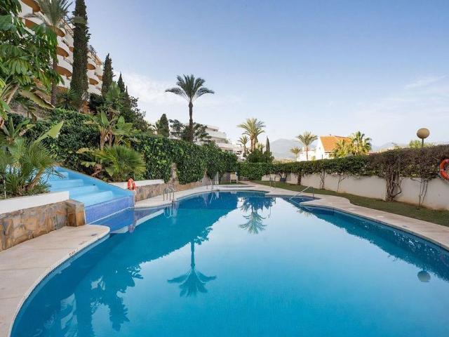 Piso, Nueva Andalucía, Marbella