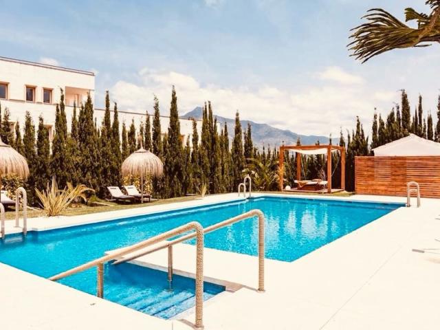 Piso, Nueva Andalucía, Marbella