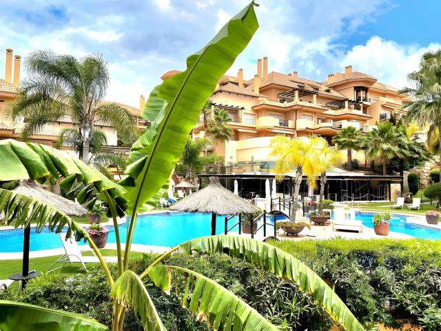 Piso, Nueva Andalucía, Marbella