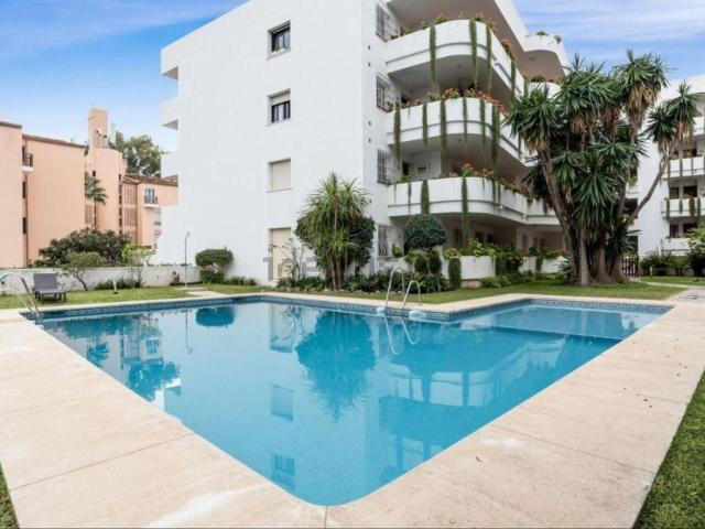 Piso, Nueva Andalucía, Marbella