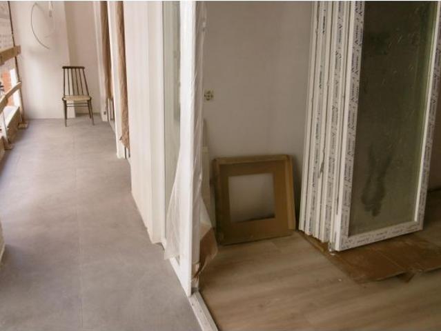 PISO NUEVO CON BALCÓN