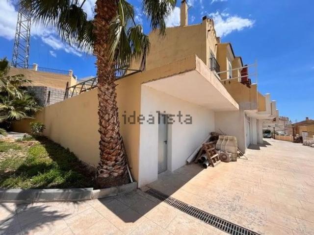 Piso, Nerja
