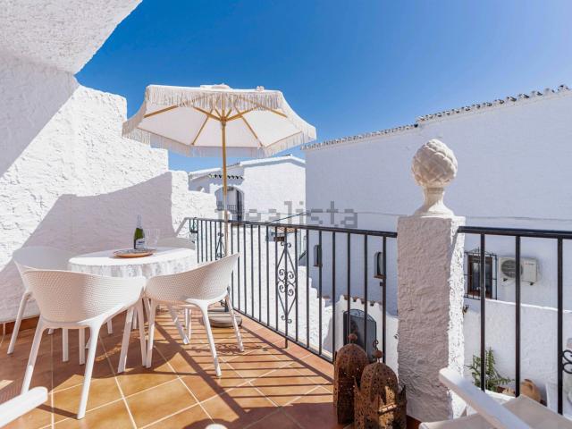 Piso, Nerja